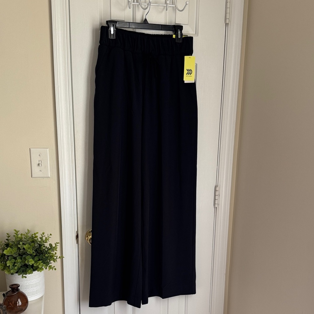 Black Wide-Leg Pants